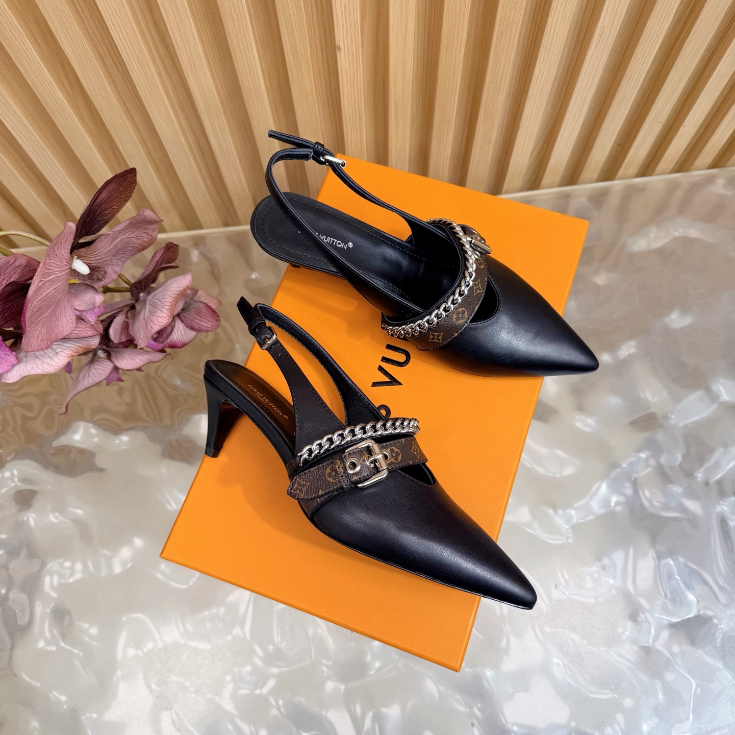 Women's high heels